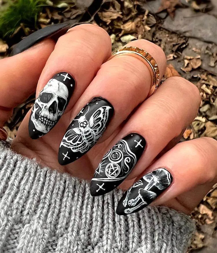 чорні нігті на Хелловін
