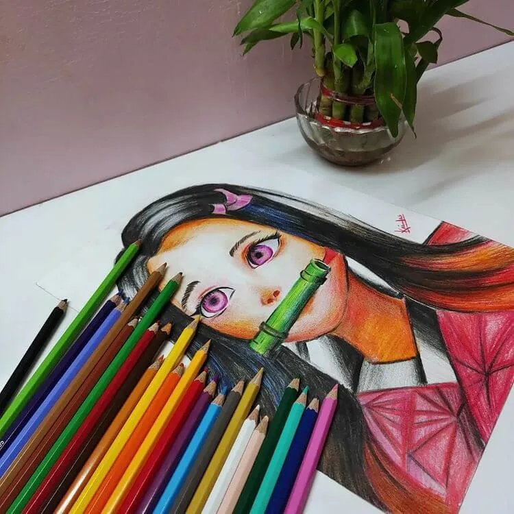 Nezuko s farebnými ceruzkami