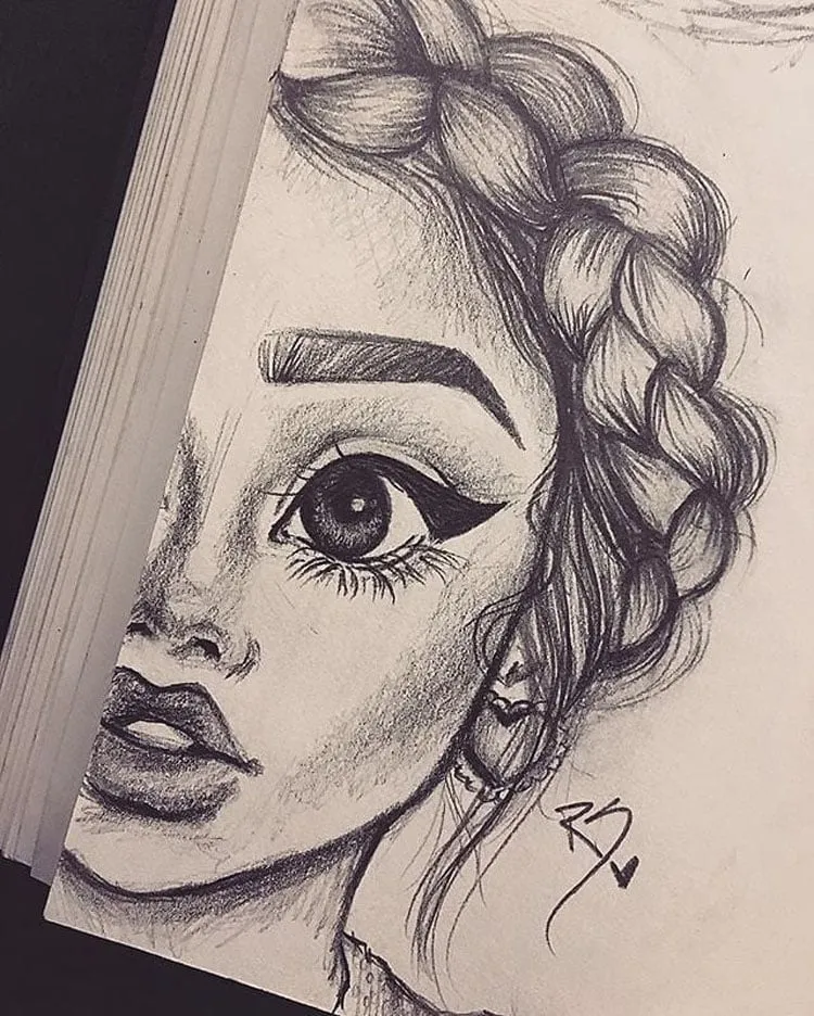 Dibujo de chica con trenza DIBUJO